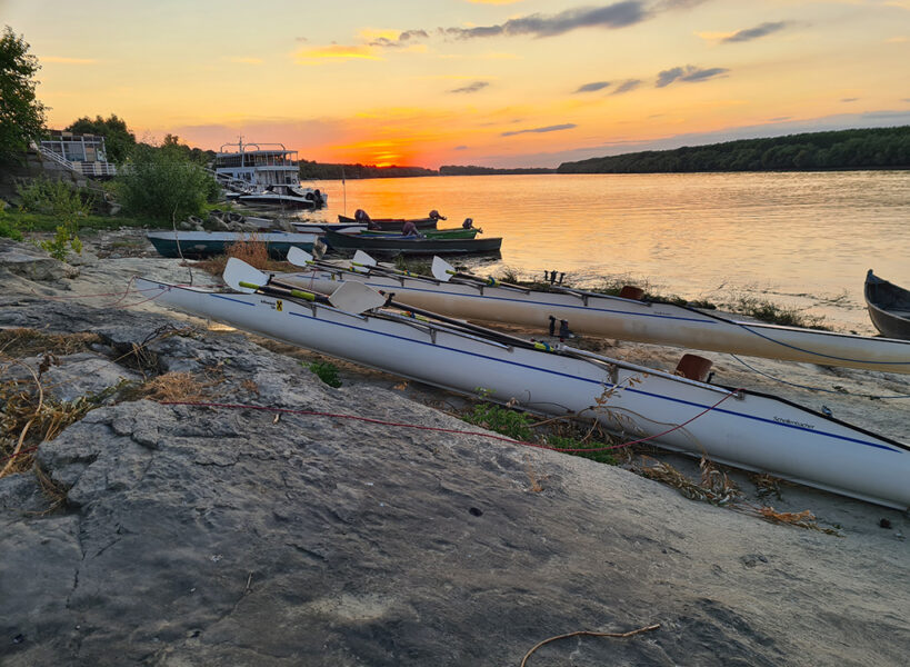 Sonnenuntergang Hafen Donaudelta